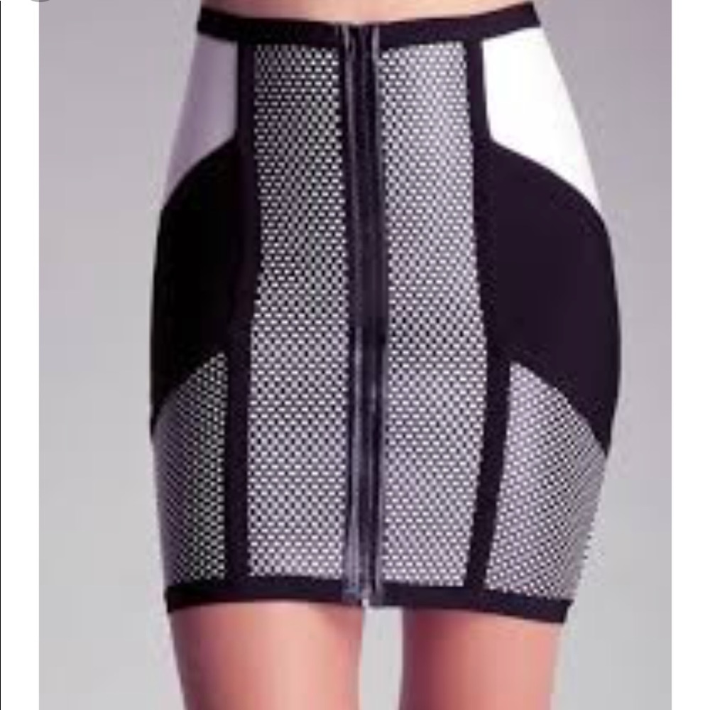 Bebe Bandage Form Fitting Skirt Set - Picture 6 of 8
